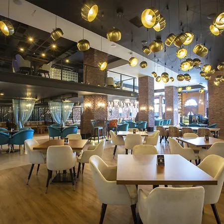 Ramada By Wyndham Merter 호텔 5*