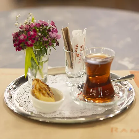호텔 Ramada By Wyndham Merter 5*