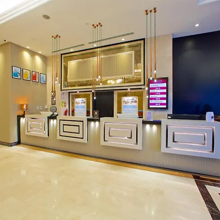 ホテル Ramada By Wyndham Merter 5*