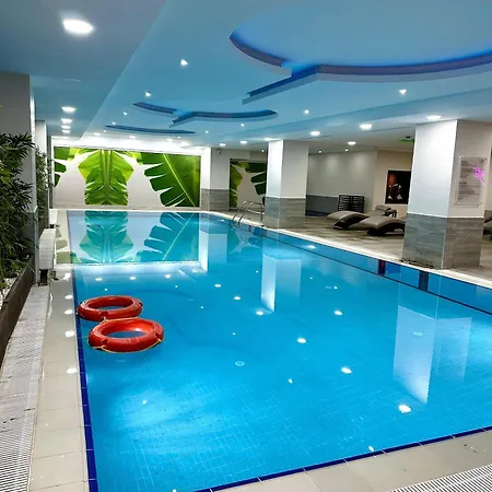 Ramada By Wyndham Merter ホテル 5*