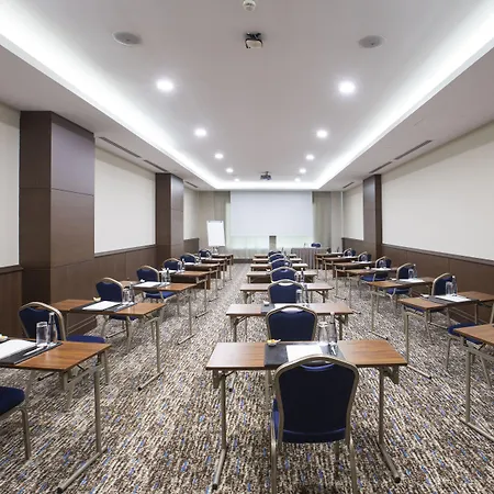 Hotel Ramada By Wyndham Merter 5*