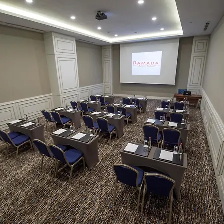 Ramada By Wyndham Merter Hotel 5*