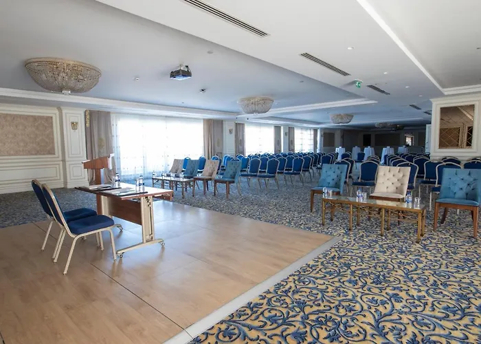 호텔 Ramada By Wyndham Merter 5*