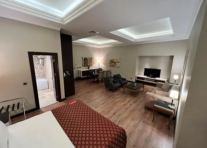 호텔 Ramada By Wyndham Merter 5*