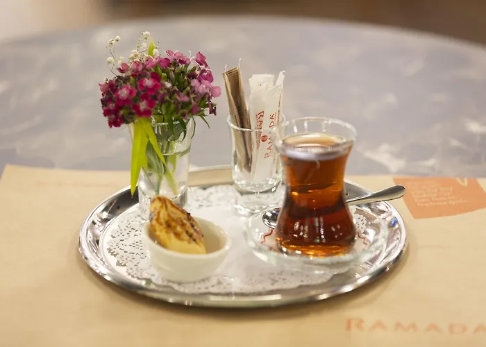 호텔 Ramada By Wyndham Merter 5*