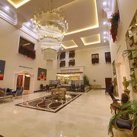 رمادا باي ويندهام إسطنبول ميرتر 5*